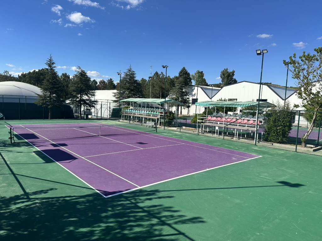 Pars Tenis Akademi Kortları